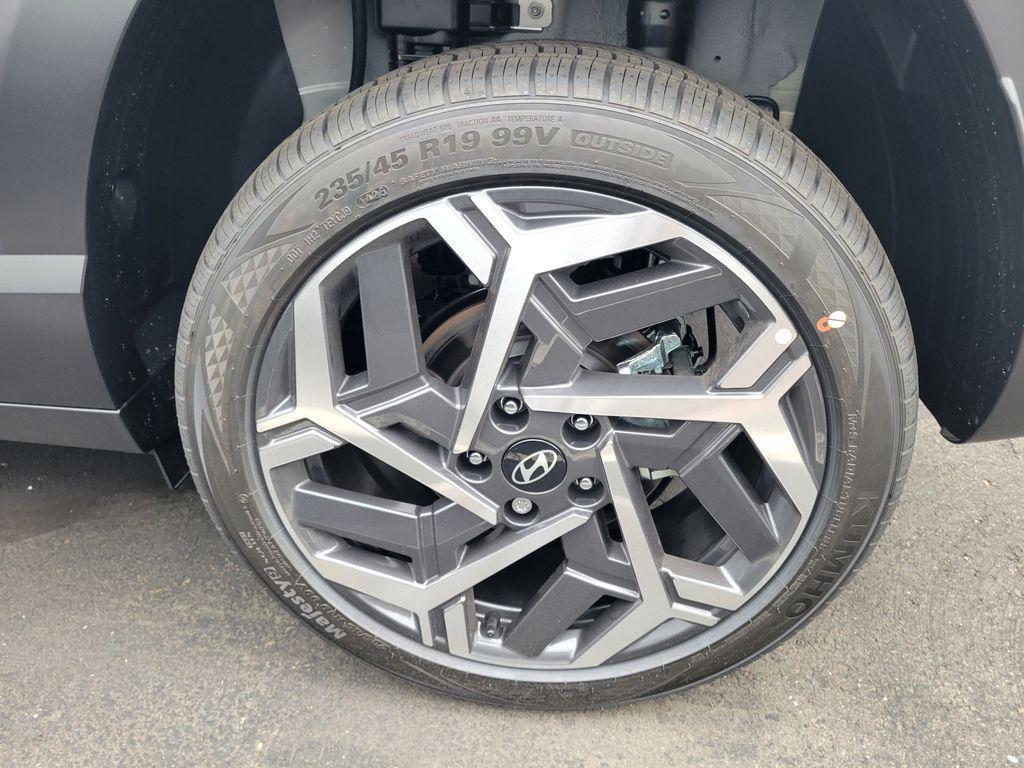 new 2026 Hyundai Kona car, priced at $32,895