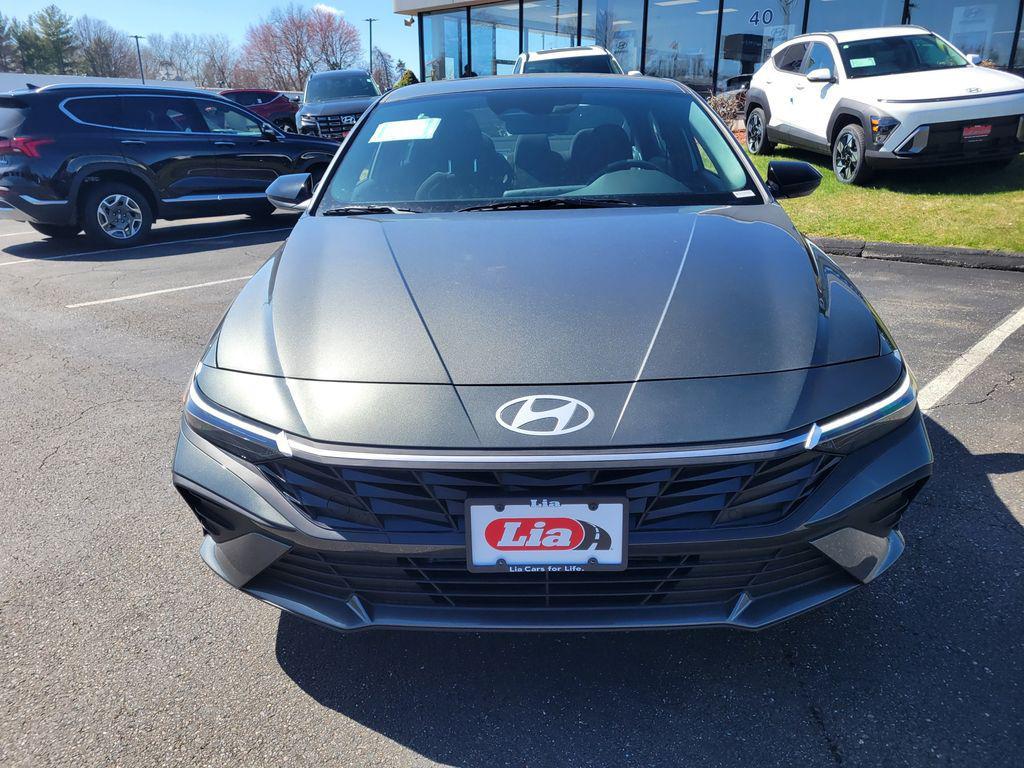 new 2025 Hyundai Elantra car, priced at $29,200