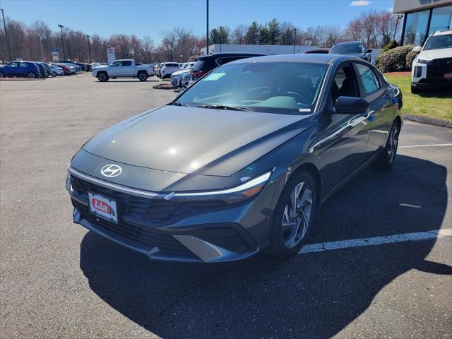 new 2025 Hyundai Elantra car, priced at $29,200