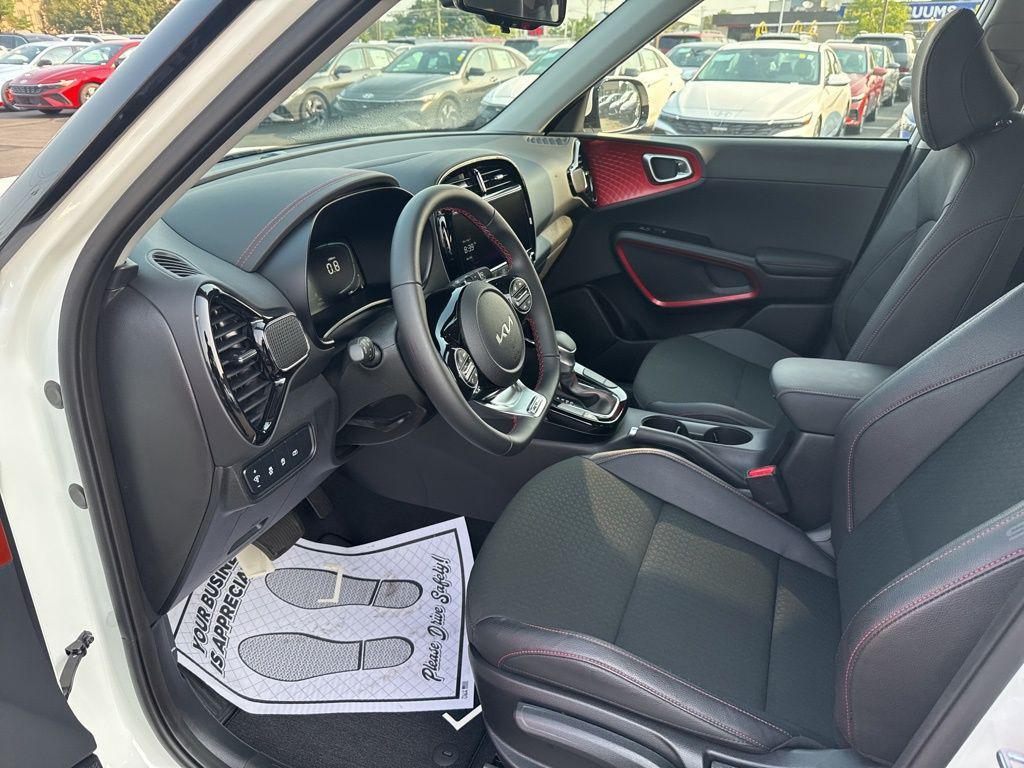 used 2025 Kia Soul car, priced at $22,595