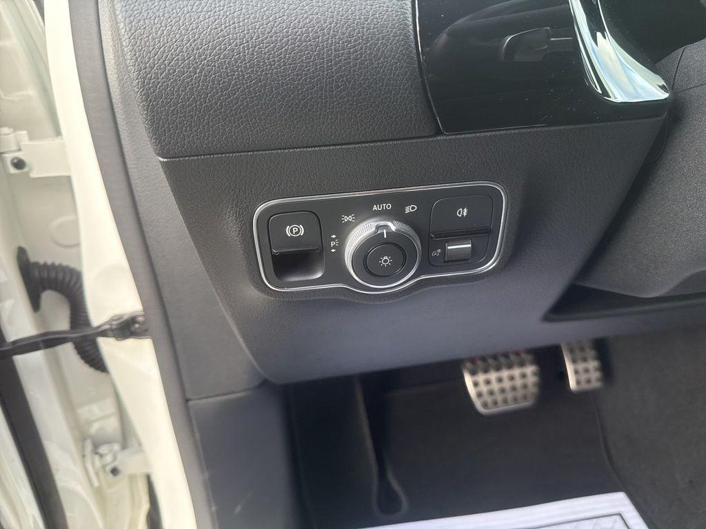 used 2023 Mercedes-Benz GLA 250 car, priced at $31,995