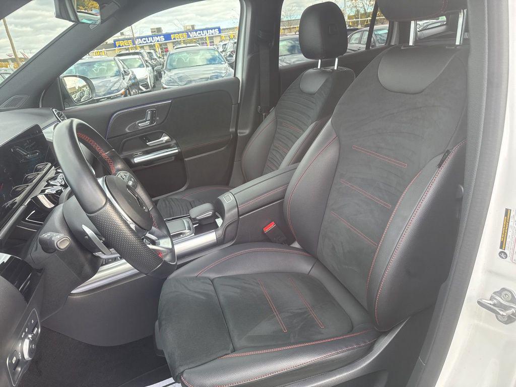 used 2023 Mercedes-Benz GLA 250 car, priced at $31,995