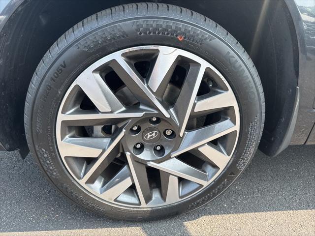 used 2022 Hyundai Santa Fe car, priced at $31,495