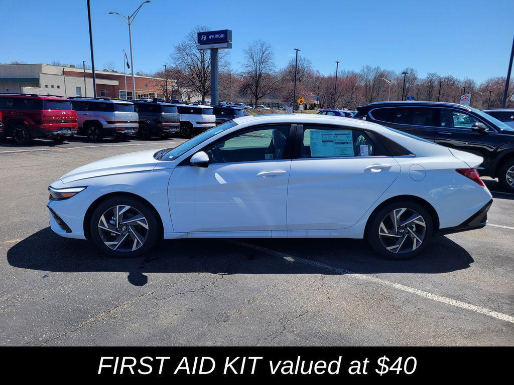 new 2025 Hyundai ELANTRA HEV car, priced at $32,120