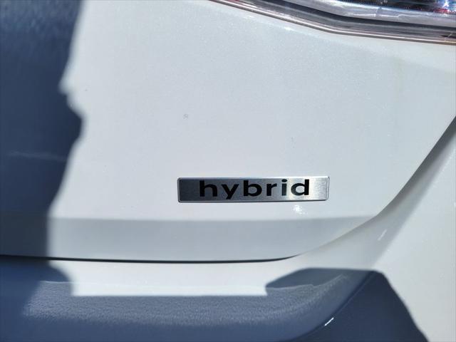 new 2025 Hyundai Elantra car, priced at $32,120