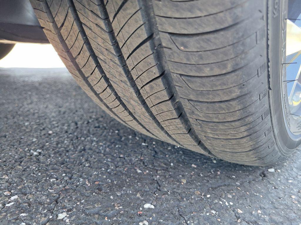 new 2025 Hyundai ELANTRA HEV car, priced at $32,120