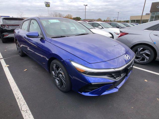 new 2025 Hyundai Elantra car, priced at $27,265