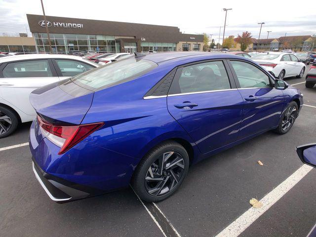 new 2025 Hyundai Elantra car, priced at $27,265