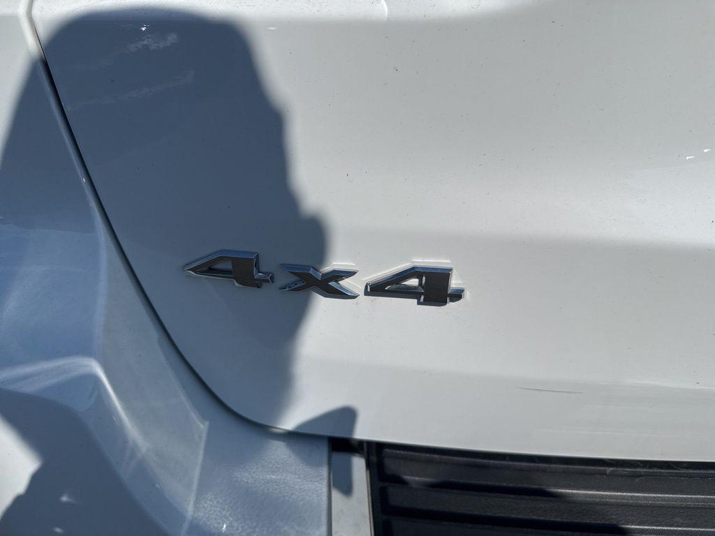 used 2022 Jeep Grand Cherokee car, priced at $25,995