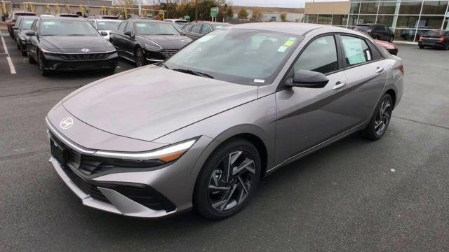 new 2025 Hyundai Elantra car, priced at $29,060
