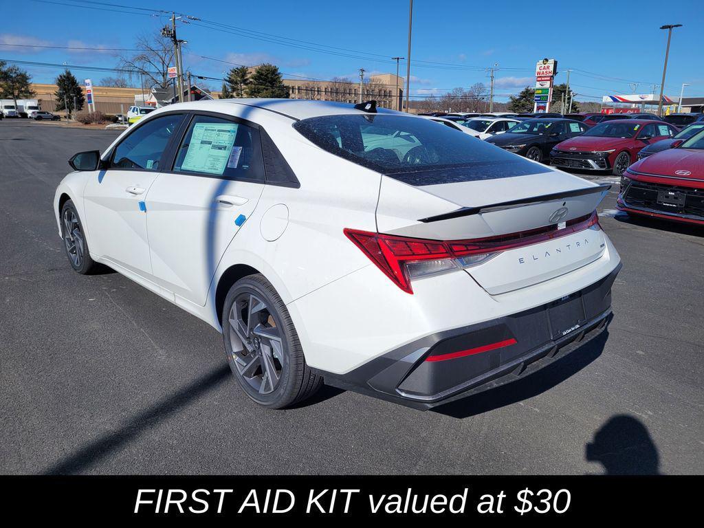 new 2025 Hyundai Elantra car, priced at $29,560
