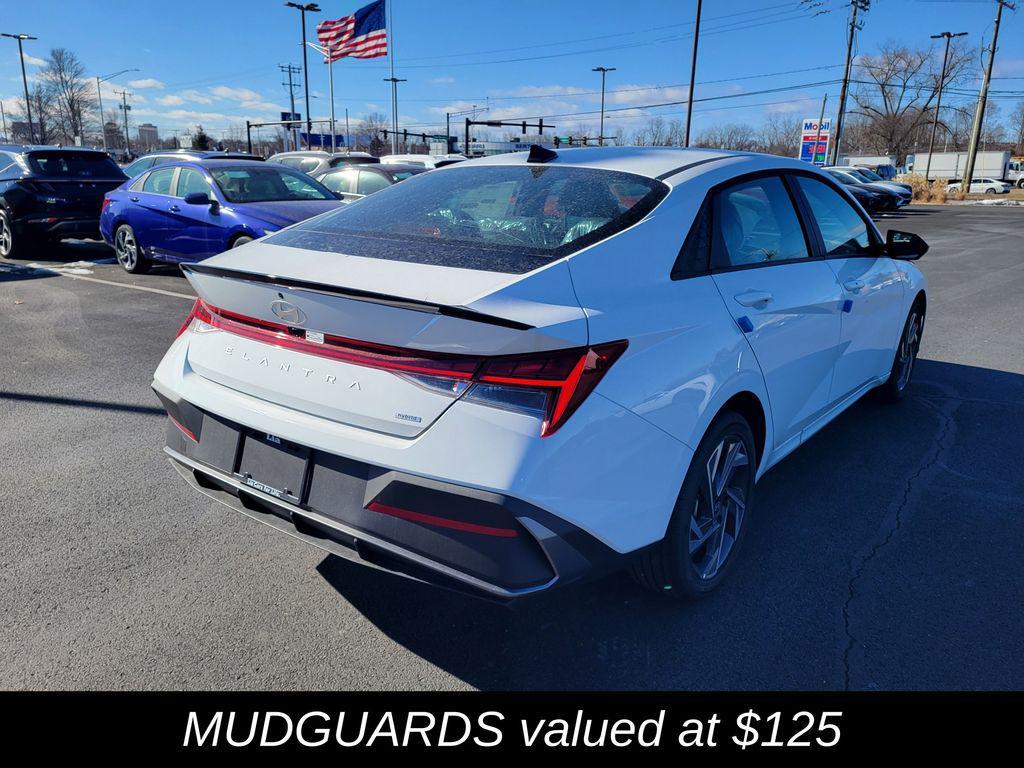 new 2025 Hyundai Elantra car, priced at $29,560