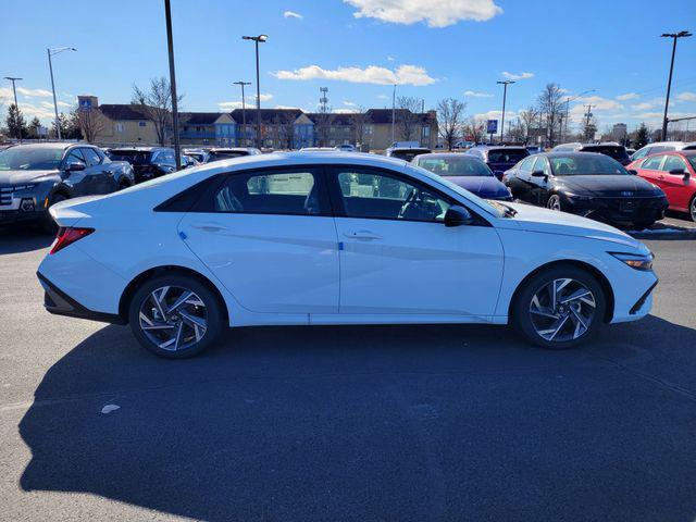 new 2025 Hyundai Elantra car, priced at $29,560