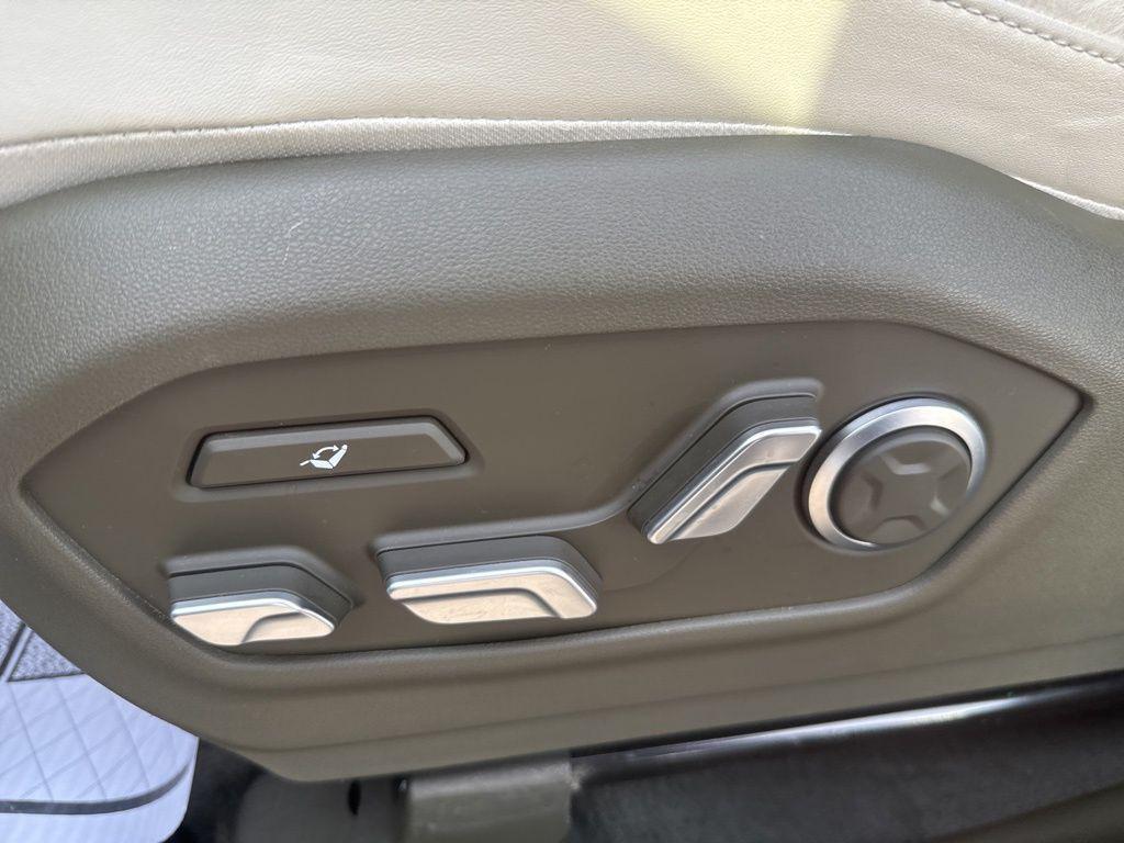 used 2024 Hyundai Santa Fe car, priced at $38,495
