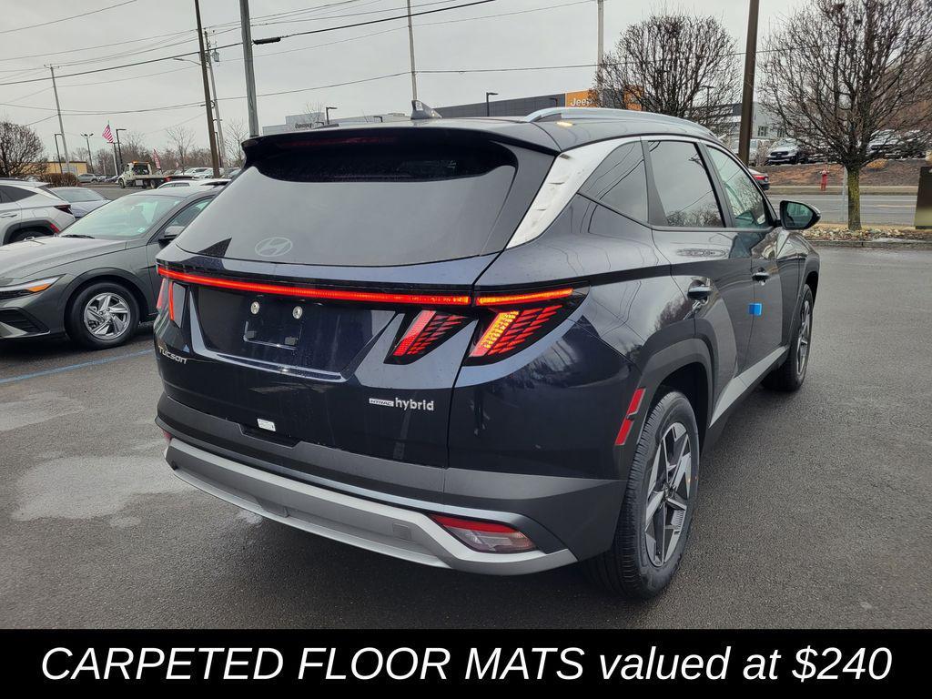new 2025 Hyundai TUCSON Hybrid car, priced at $39,060
