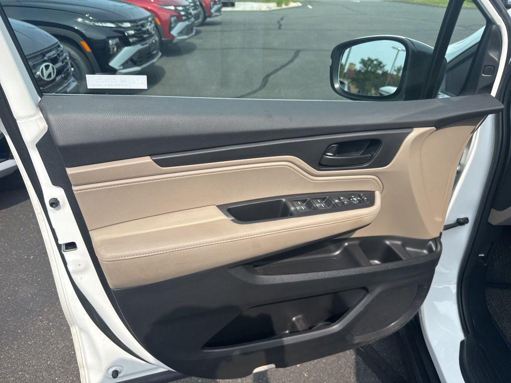 used 2022 Honda Odyssey car, priced at $31,995
