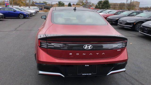 new 2024 Hyundai Sonata Hybrid car, priced at $38,920