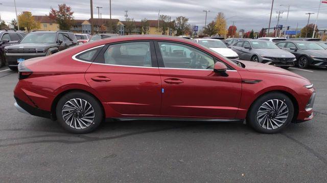 new 2024 Hyundai Sonata Hybrid car, priced at $38,920