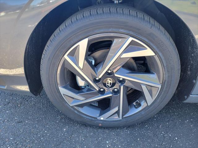 new 2025 Hyundai Elantra car, priced at $29,245