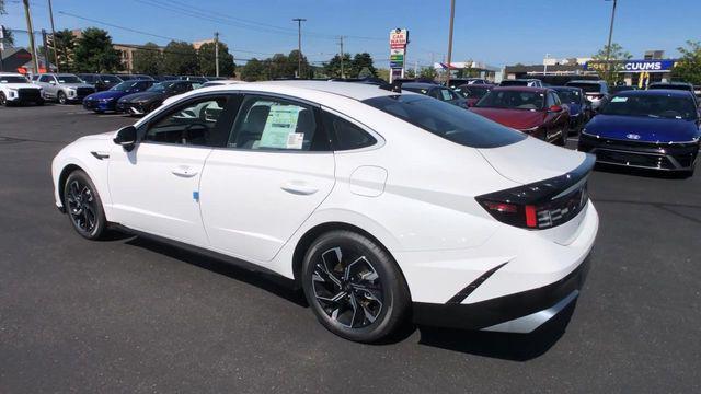 new 2024 Hyundai Sonata car, priced at $31,190