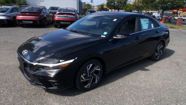 new 2025 Hyundai Elantra car, priced at $31,620