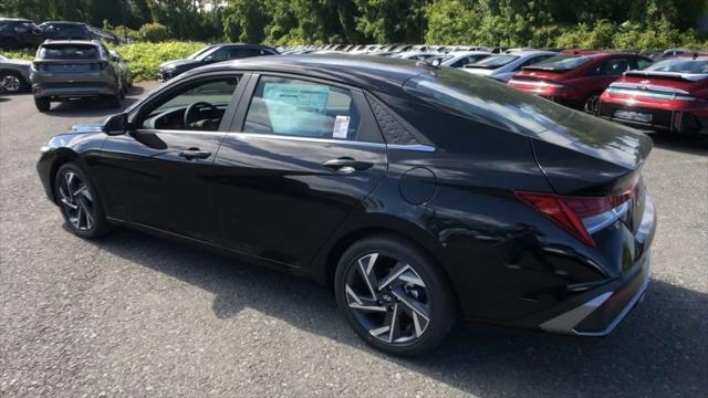 new 2025 Hyundai Elantra car, priced at $31,620