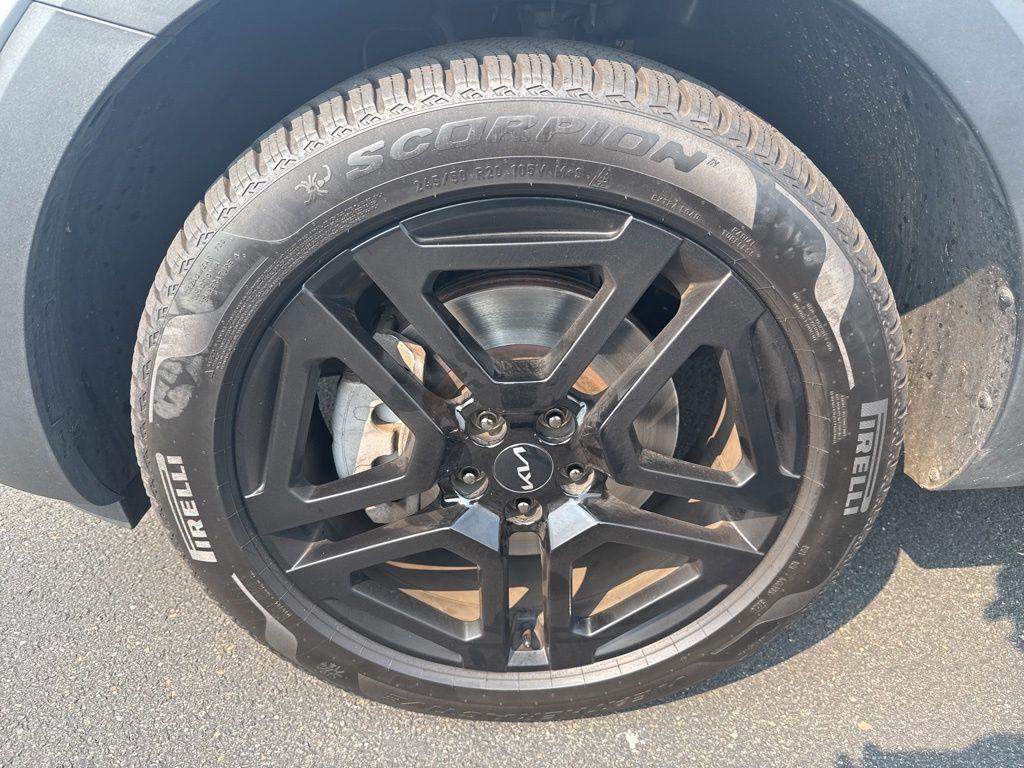 used 2023 Kia Telluride car, priced at $31,495