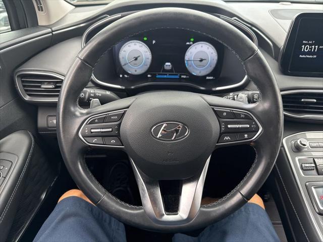 used 2022 Hyundai Santa Fe car, priced at $25,995