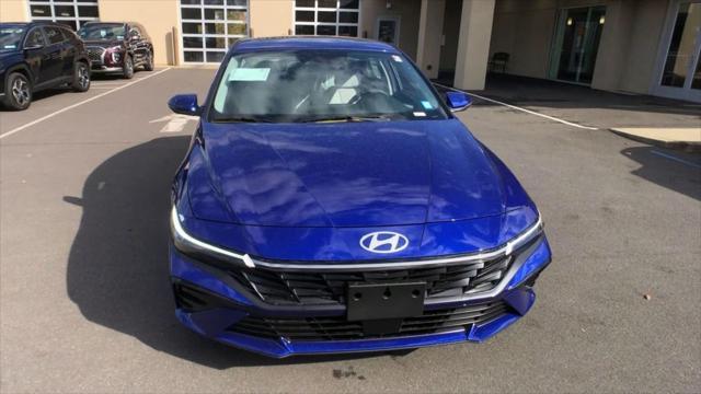 new 2025 Hyundai Elantra car, priced at $28,455