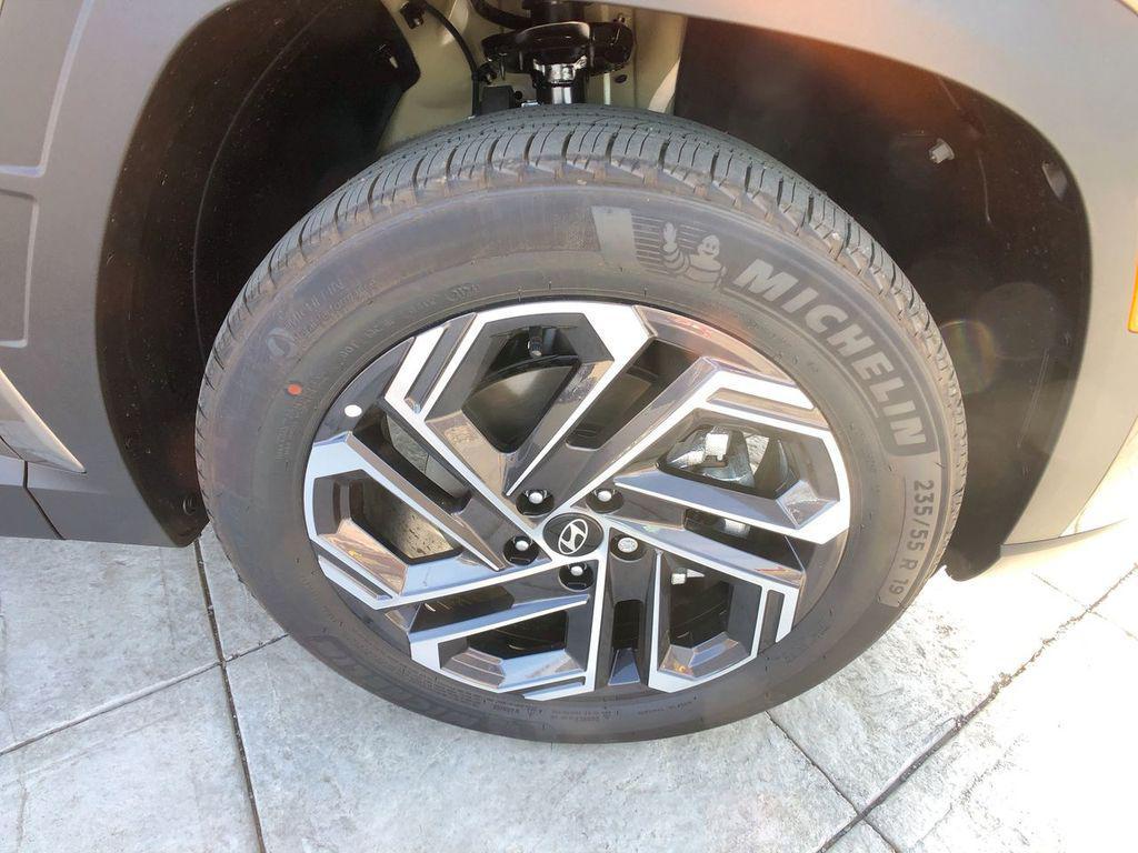 new 2025 Hyundai TUCSON Hybrid car, priced at $43,890