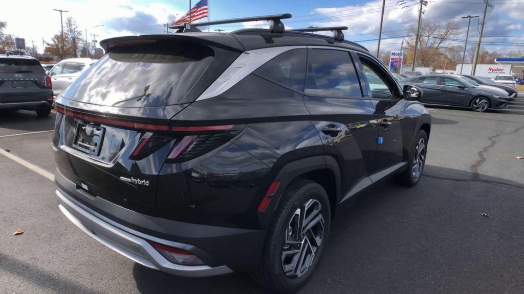 new 2025 Hyundai TUCSON Hybrid car, priced at $43,479