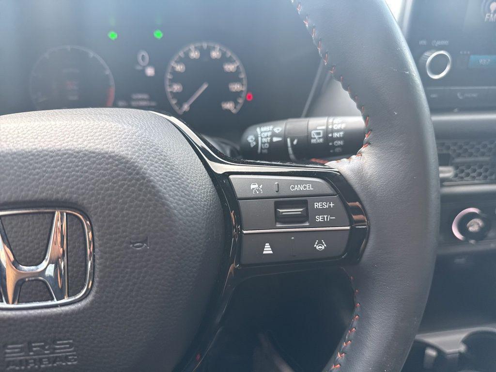 used 2025 Honda HR-V car, priced at $27,495