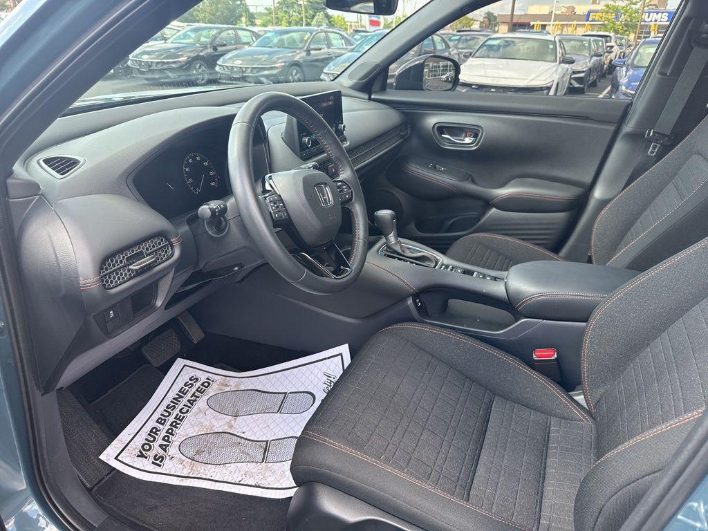 used 2025 Honda HR-V car, priced at $27,495