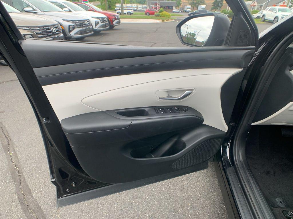 used 2025 Hyundai Tucson car, priced at $30,995