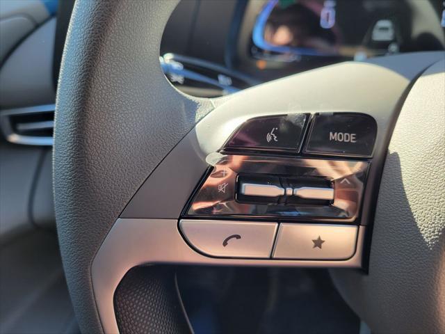 new 2025 Hyundai Elantra car, priced at $22,125