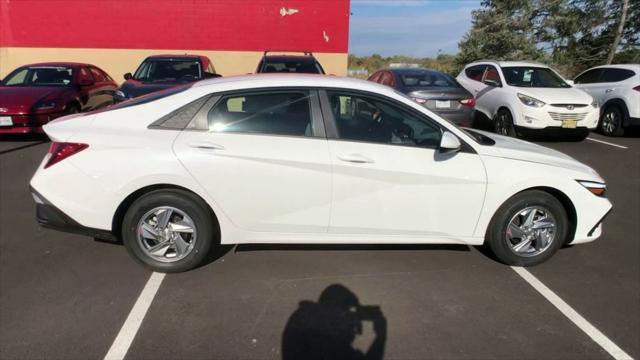 new 2025 Hyundai Elantra car, priced at $22,125