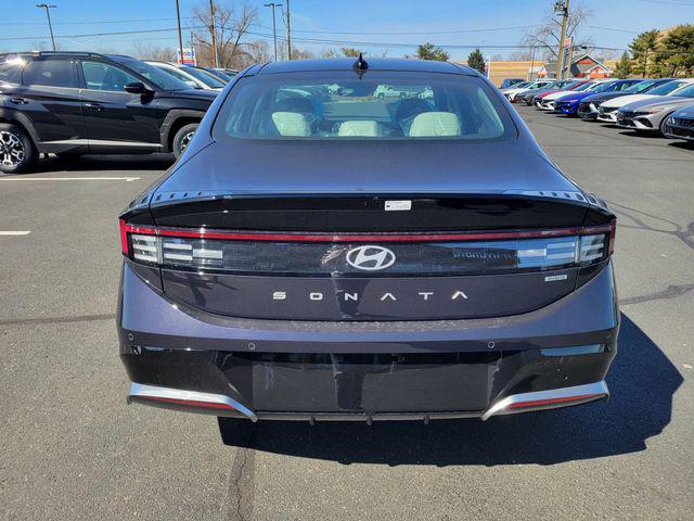 new 2025 Hyundai Sonata Hybrid car, priced at $39,380