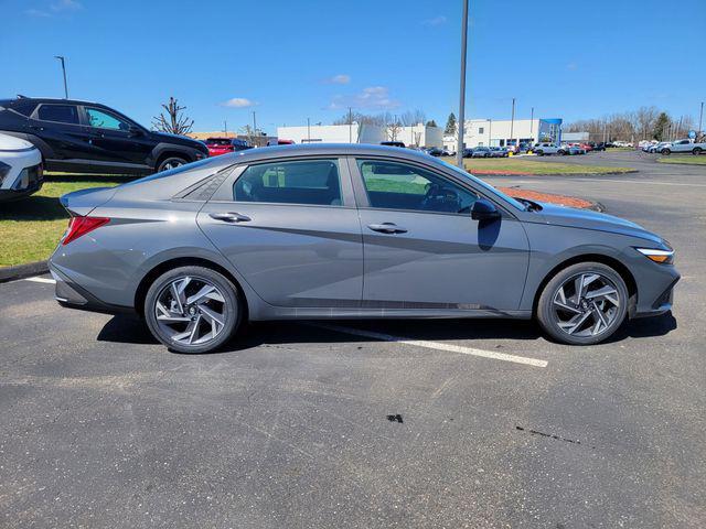 new 2025 Hyundai Elantra car, priced at $29,185