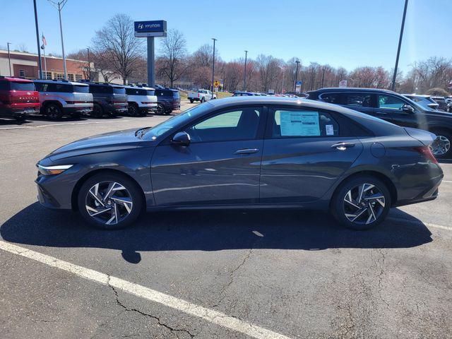 new 2025 Hyundai Elantra car, priced at $29,185
