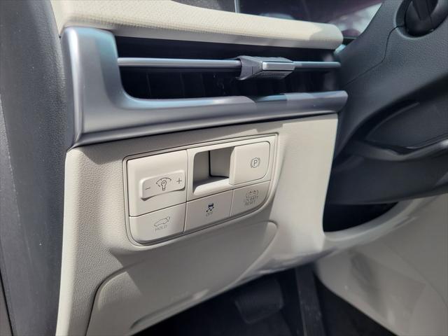 new 2025 Hyundai TUCSON Hybrid car, priced at $38,485