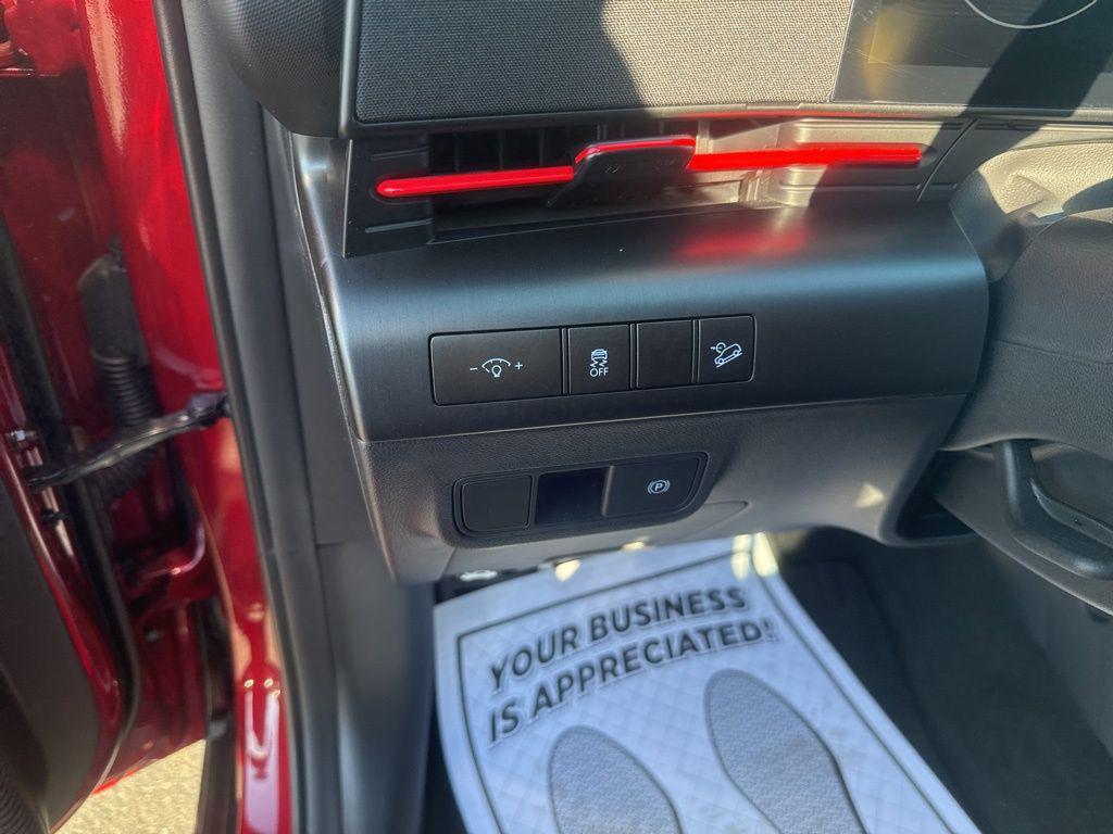 used 2024 Hyundai Kona car, priced at $26,495