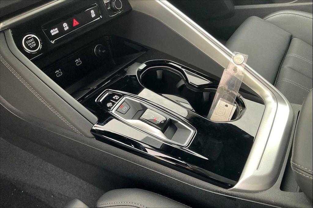 new 2025 Audi Q5 car, priced at $61,300