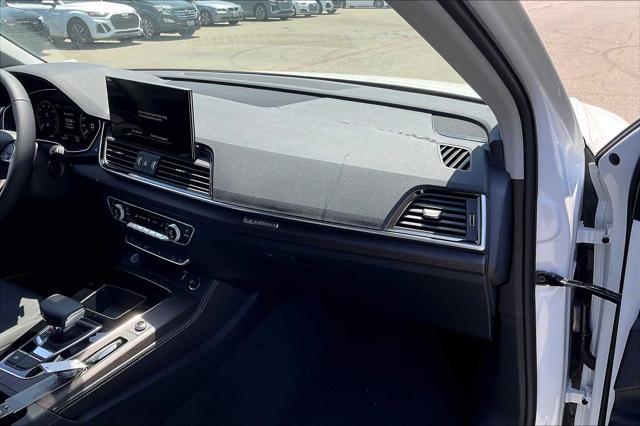 new 2025 Audi Q5 car, priced at $65,190