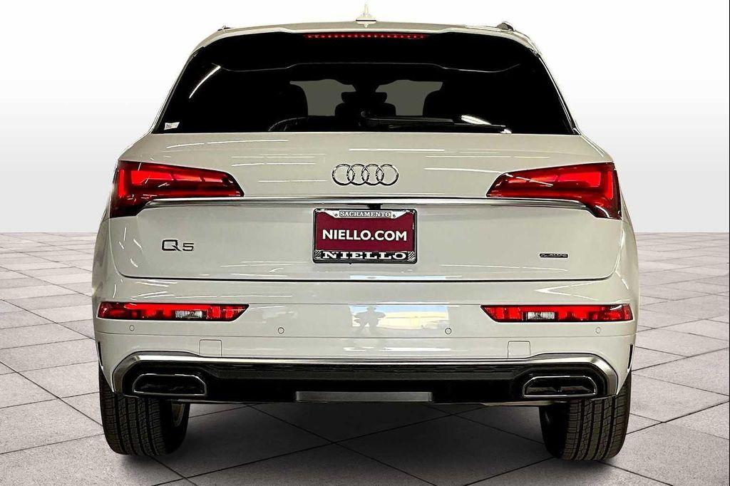 new 2025 Audi Q5 car, priced at $60,190
