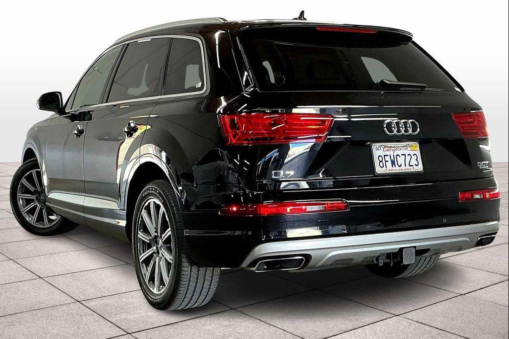 used 2018 Audi Q7 car, priced at $20,107