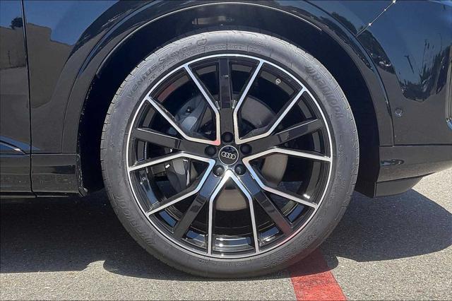 new 2025 Audi Q7 car, priced at $87,595