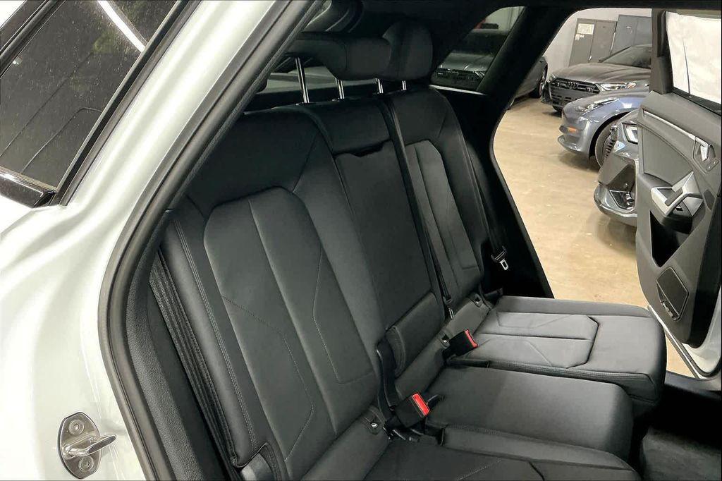 new 2025 Audi Q3 car, priced at $44,060