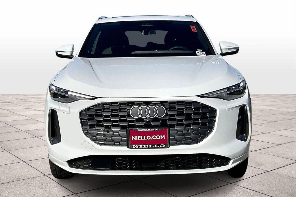 new 2025 Audi Q5 car, priced at $59,640