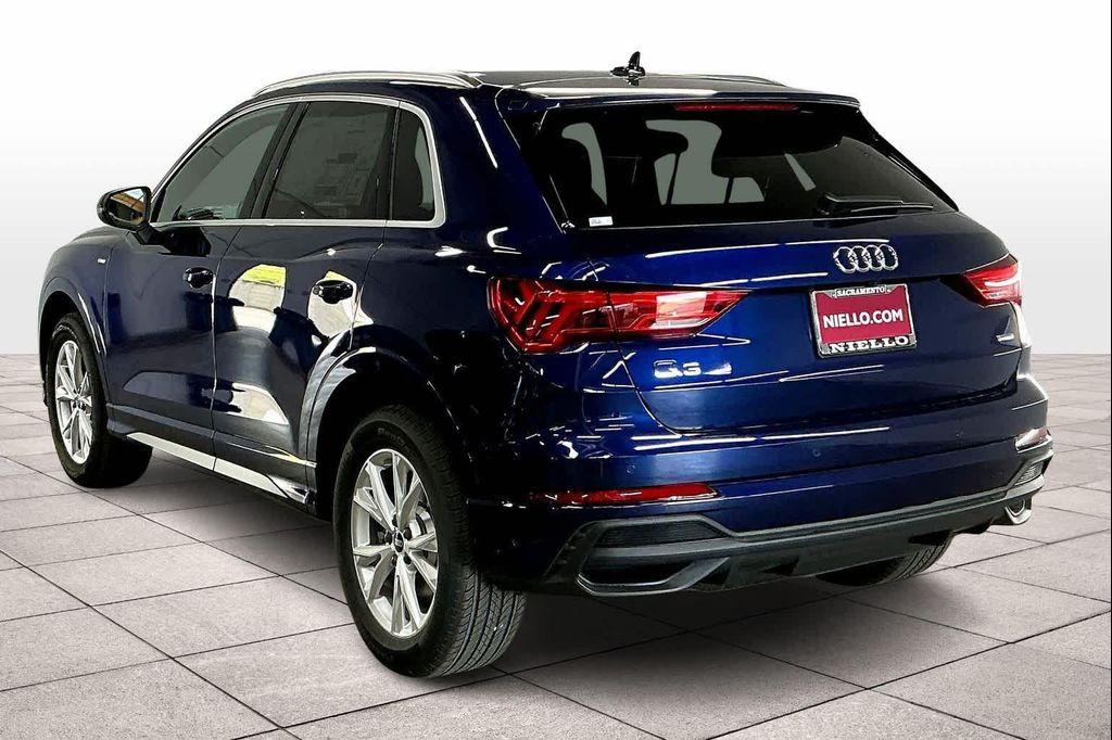 new 2025 Audi Q3 car, priced at $47,325