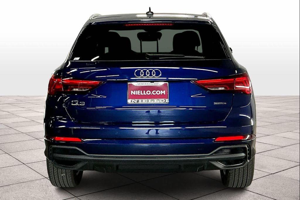 new 2025 Audi Q3 car, priced at $47,325